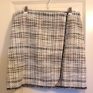 Max Studio ❄️SALE: END OF WINTER❄️Faux Black & White Plaid Tweed Mini Wrap Skirt